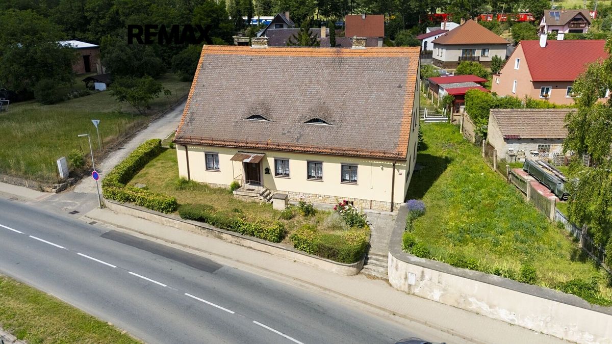 Prodej rodinného domu 152 m², pozemek 972 m²